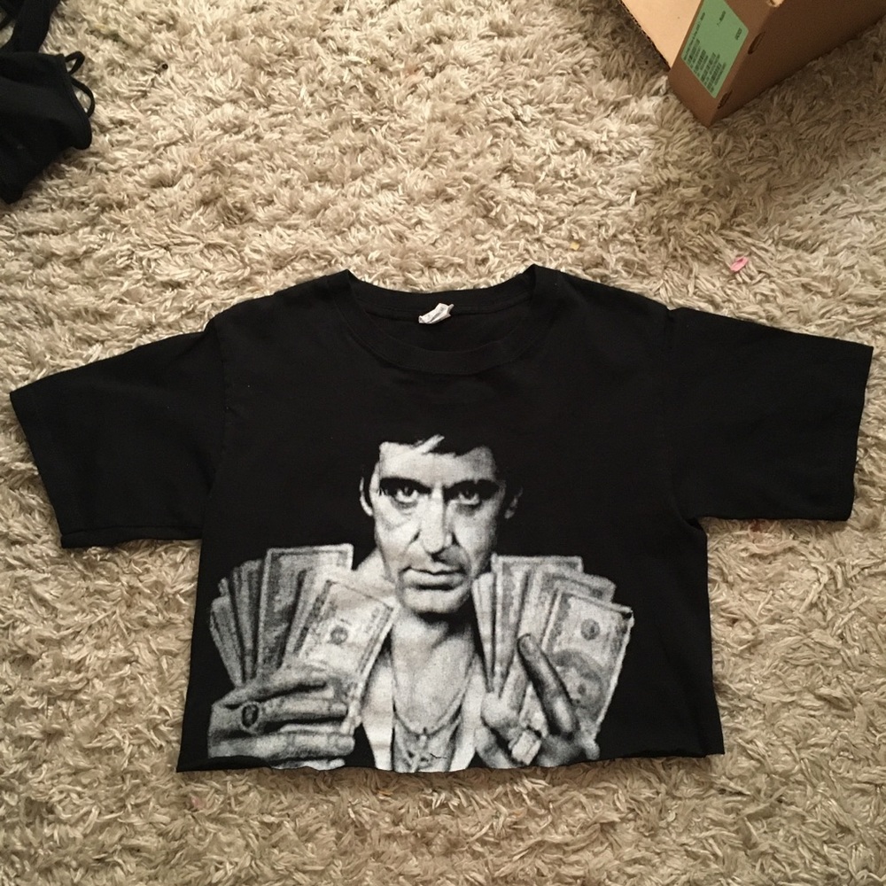Cropped Scarface Shirt